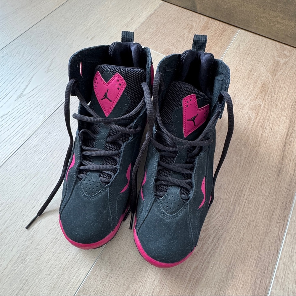 Youth Jardon Black and Pink Sneakers